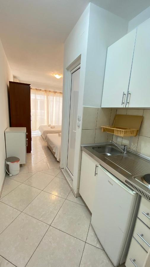 Villa Alba Apartments Dobra Voda Ngoại thất bức ảnh
