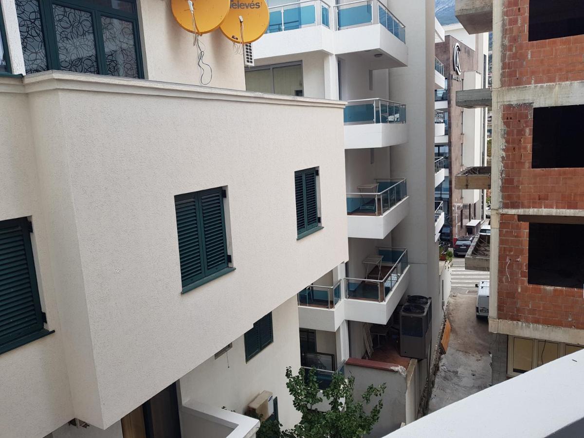 Villa Alba Apartments Dobra Voda Ngoại thất bức ảnh